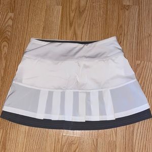 Bollé skort